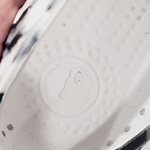 Native Unisex Slip On Athletic Miles Print B & W Tie Dye Vacation Size M5 W7 - Picture 9 of 10